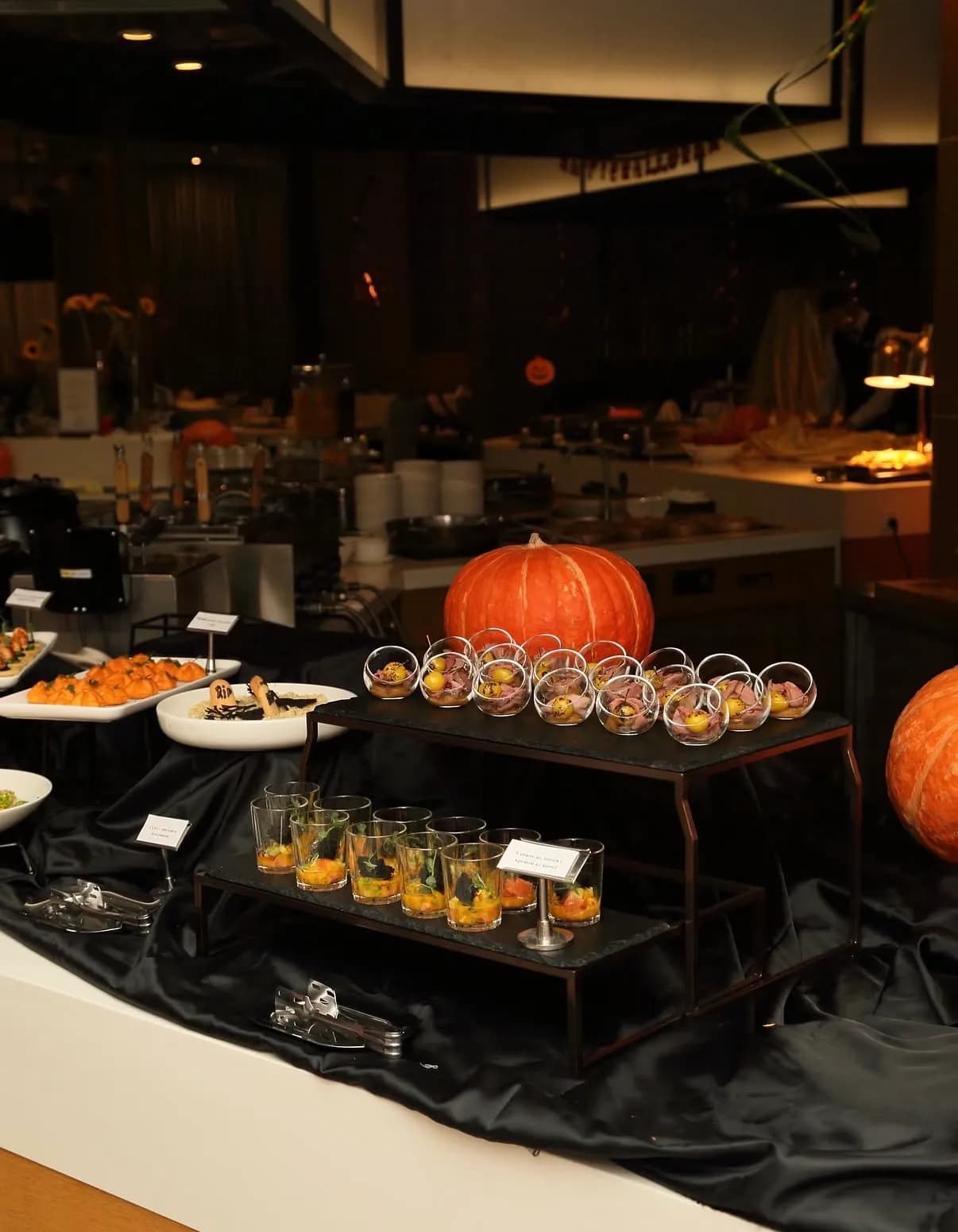 HALLOWEEN BRUNCH в отеле «Пекин»