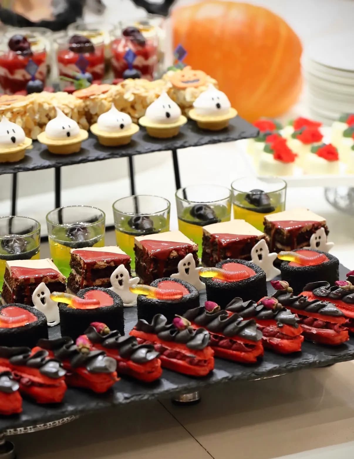 HALLOWEEN BRUNCH в отеле «Пекин»