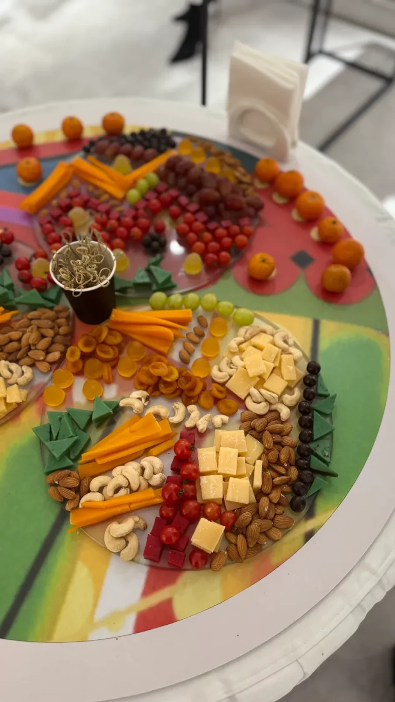 Выставка фигуративного супрематизма - Image 02 (March 10, 2026)